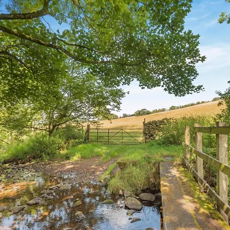 2 Bed In Penrith Oc-79466 Feriehus